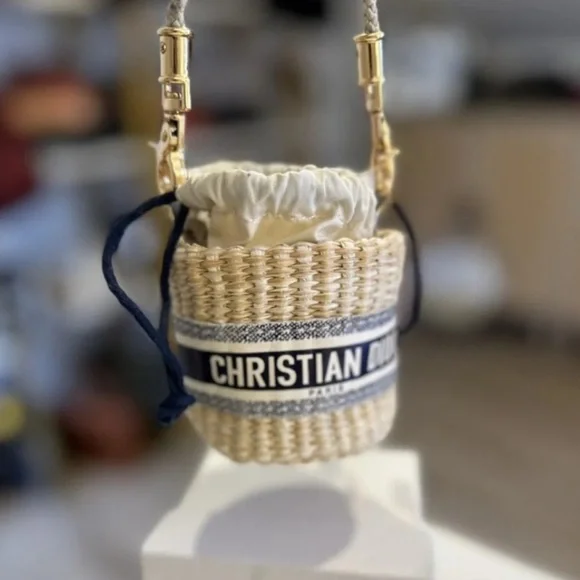 Dior Mini Beauty Bag - Picture 9 of 10